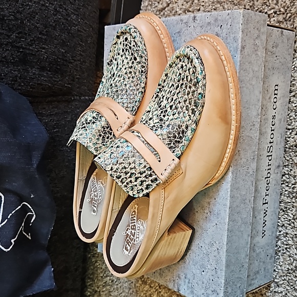 NIB Freebird Collins mules - Picture 2 of 11